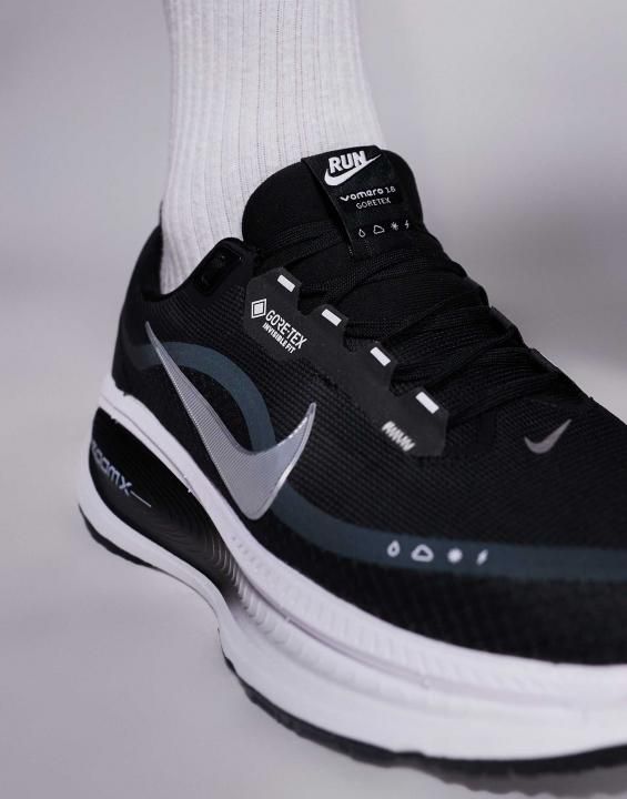 Nikke Running Vomero 18 Gore-Tex Black Reflective