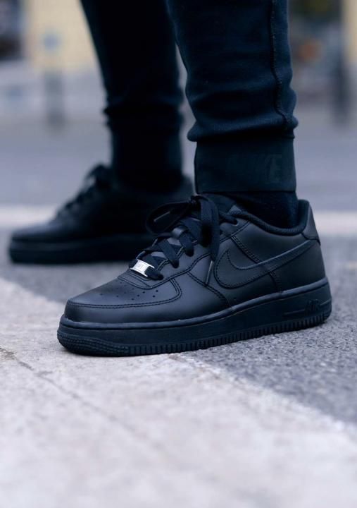 Nikke Air Force 1 Leather UA With kit keychain dusr bag box lace