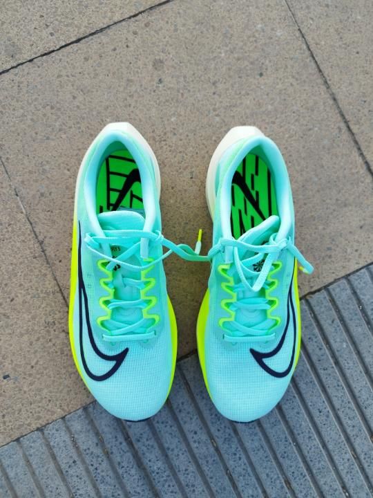 Nikke Zoom Fly 5 Mint Foam Green