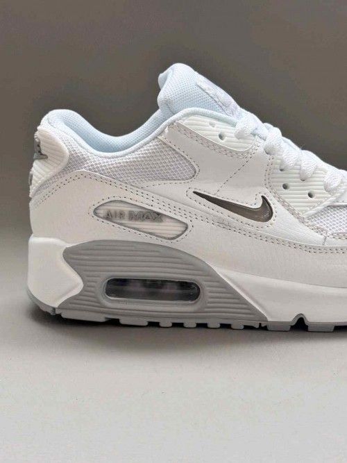 Nikee Air max 90 Jewel Light Smoke Grey