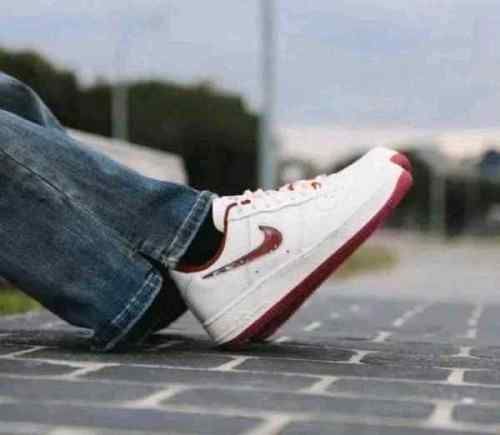 Nikee Air Force 1 Low Valentines Day