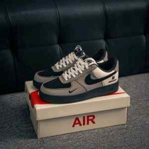 Nikee Air Force 1 07 Undefeated