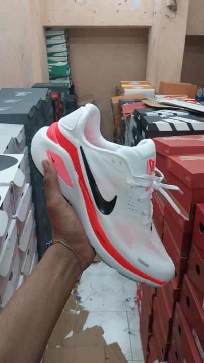 Nikke Running Structure 26 trainers White orange Fix