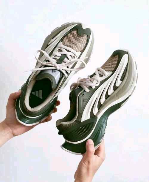 Adiddass xlg metawave olive