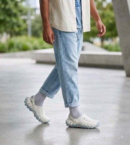 Croccs Echo Icey Ro Gum Clogs