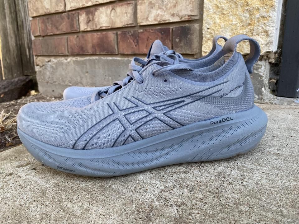 ASICCS GEL NIMBUS 25 GREY