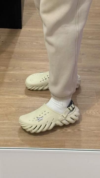 s ECHO clogs sandal BEIGE