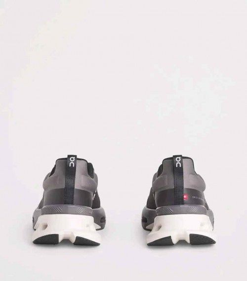 ON Cloud nova X Trainers