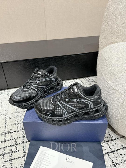 Dio.r b 35 nxxt black sneaker