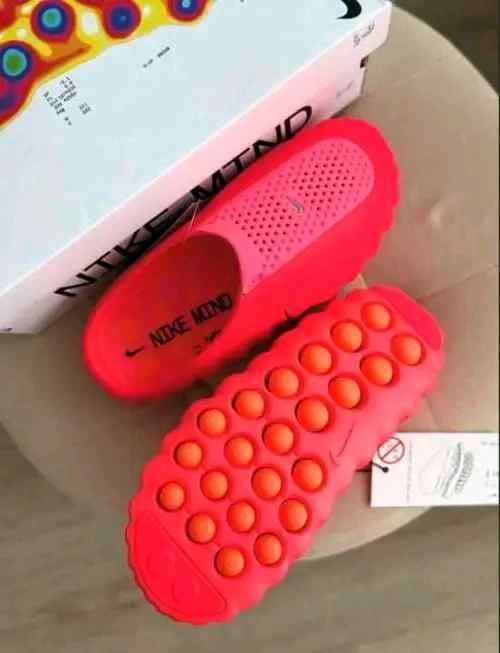 Nikkee Mind 001 Mules In Solar Red Fix