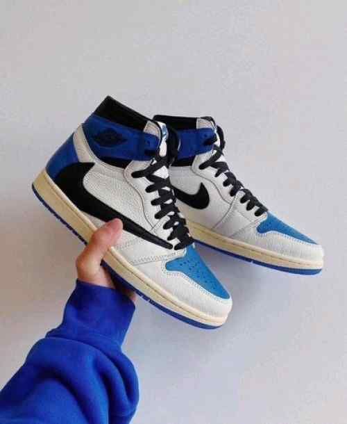 NIKEE AIR JORDAN 1 HIGH X TRAVIS SCOTT FRAGMENT SEMI UA
