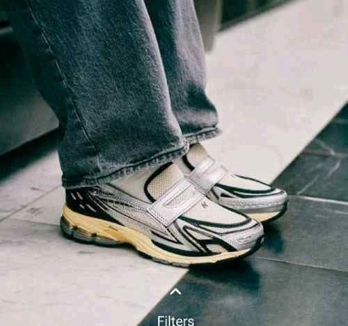 Neww Balance 1906L Silver Metallic Cream