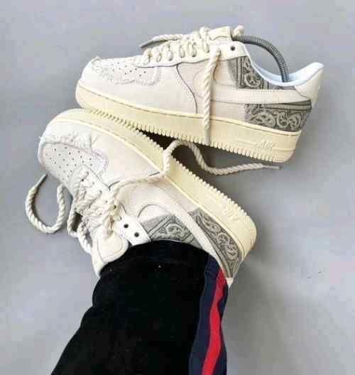 nikkee airforce 1 BIG BANG CHUNKY LACE