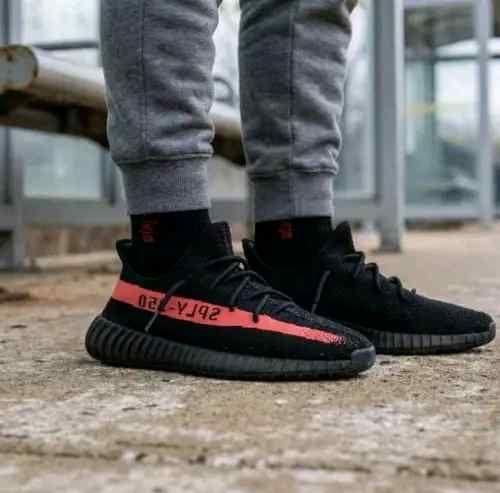 Adidaa_s Yeezy Boost 350 V2 Core Red With Full Accessories SEMI UA