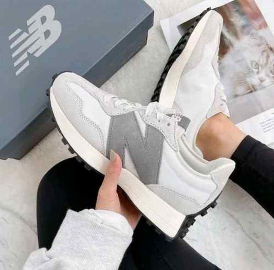 NEWW BALANCE 327 WHITE GREY WITH OG BOX KEYCHAIN for her