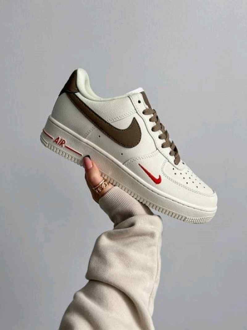 Nikkee Airforce 1 Mini Red Swoosh Coffee Milk fix
