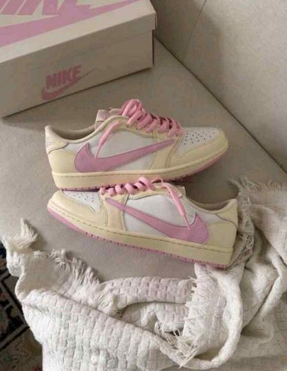 Nikke Travis Scott X Air Jordan 1 Retro Low OG Shy Pink
