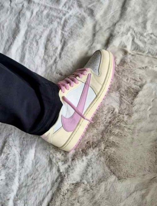 Nikke Travis Scott X Air Jordan 1 Retro Low OG Shy Pink