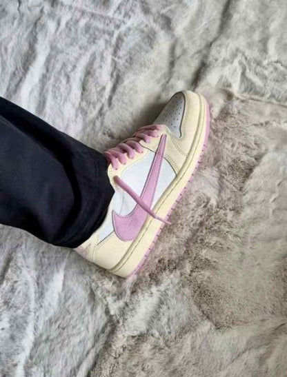 Nikke Travis Scott X Air Jordan 1 Retro Low OG Shy Pink