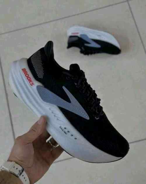 Brooks Glycerin max black White