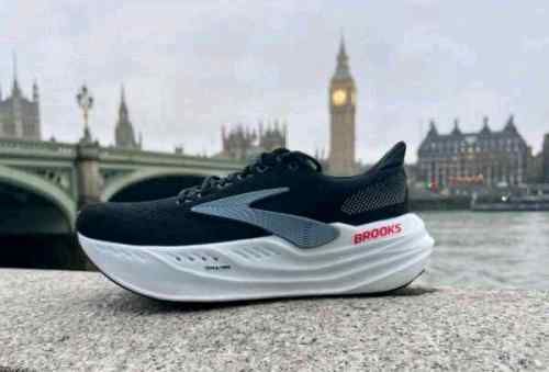 Brooks Glycerin max black White