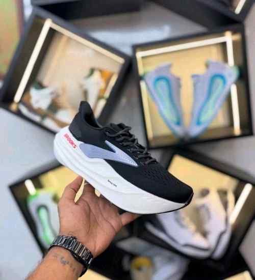 Brooks Glycerin max black White