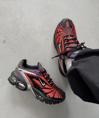 Nik.e Air Max Tailwind V x Skepta Bloody Chrome