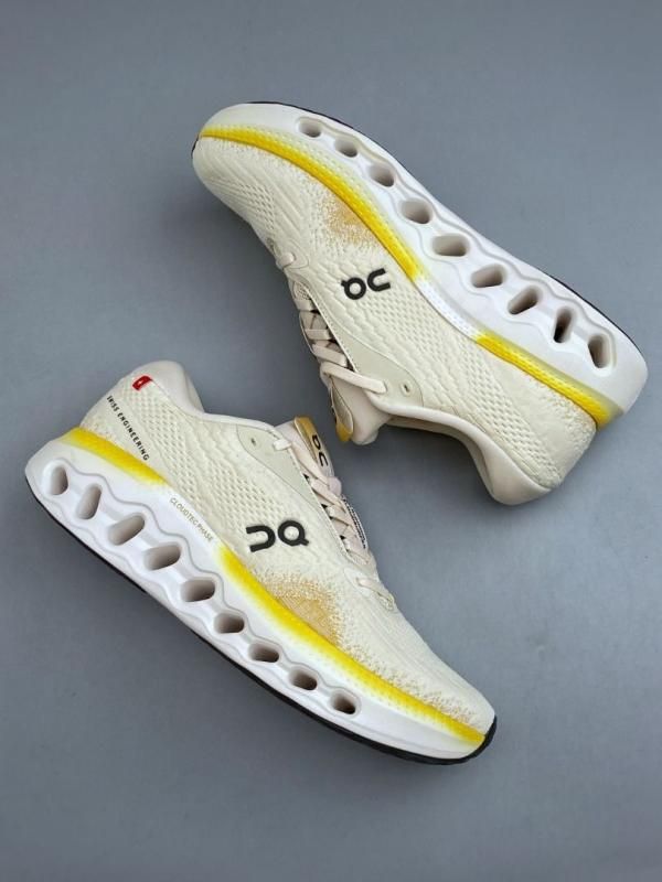 On Cloudsurfer Running Cloudtec Phase Yellow