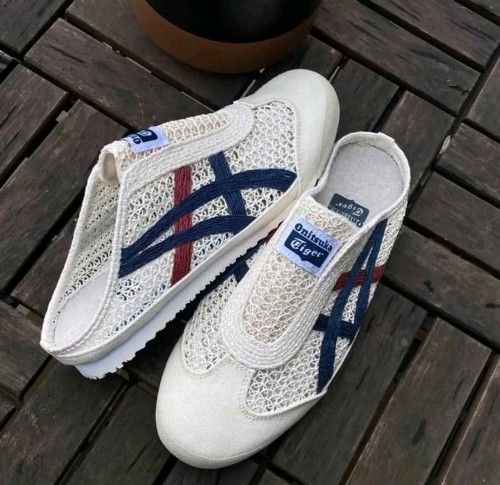 Onitsukaa Tiger Mexico 66 Sabot Cream Mako Blue