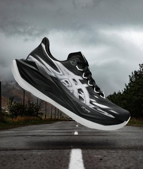 Superblast 3 Black Black