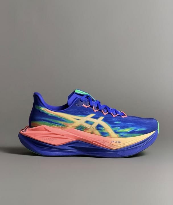 Superblast 3 Cobalt Burst Light Orange