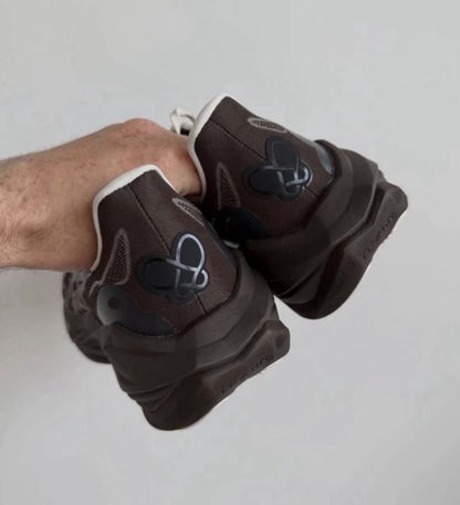 Shanghai Blacktoes X Superblast 3 Keep Running