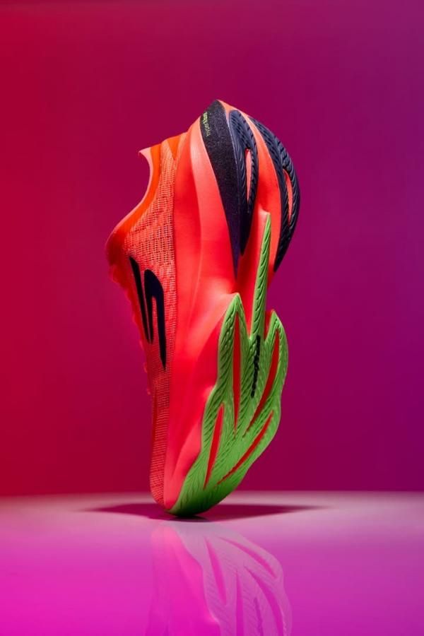 Skecherr SKX Aero Tempo running shoe