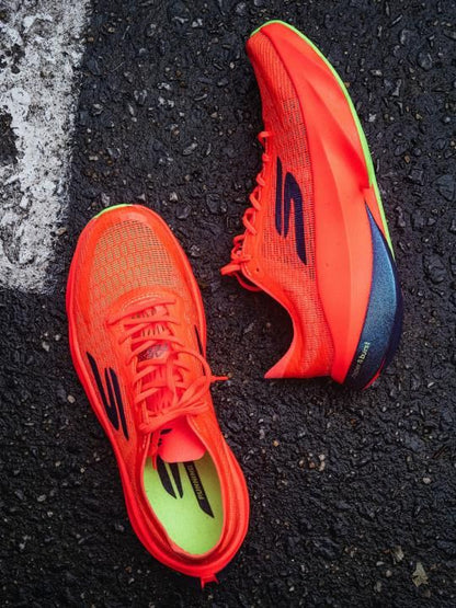 Skecherr SKX Aero Tempo running shoe
