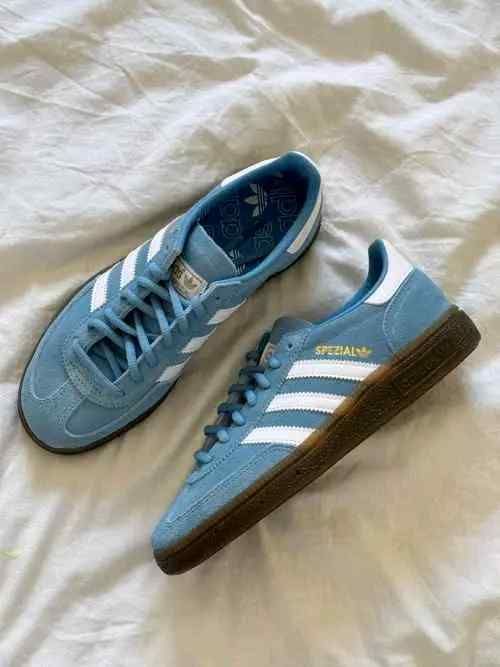 ADIDAaSS samba handball spezial sky blue