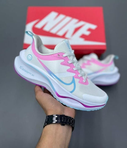 Nik Zoom X Smiley white pink