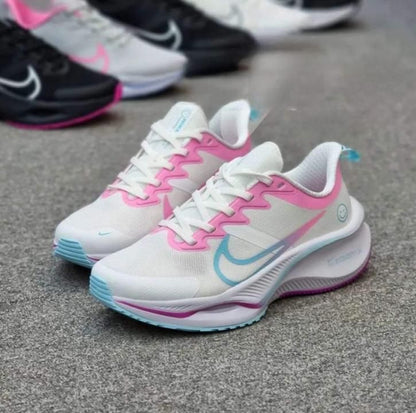 Nik Zoom X Smiley white pink