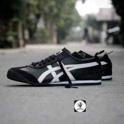 Onitsukkaa tiger Mexico 66 black white fix