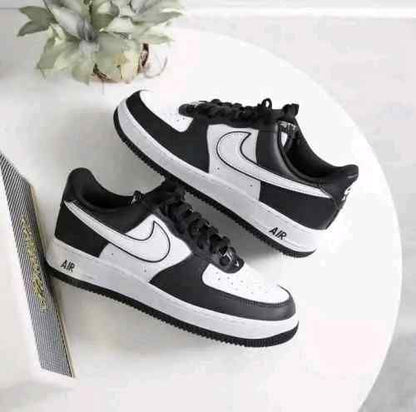 Nikkee airforce 1 low panda
