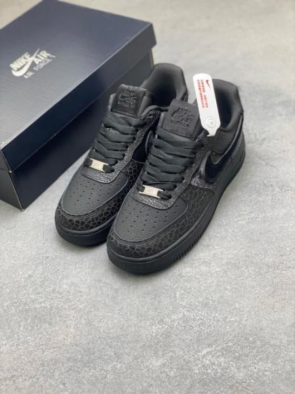 nik_Airforce 1 Black Low Pony Hair