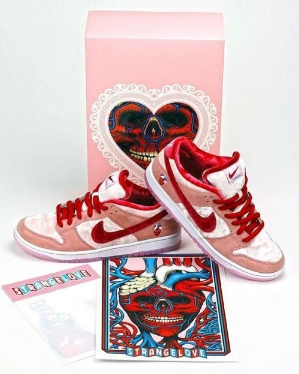 Nik Sb dunk Low strenge Love in sale