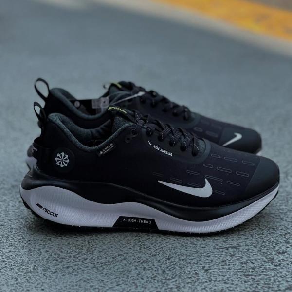 Nik infinity run 4 gore tex black white in sale rate