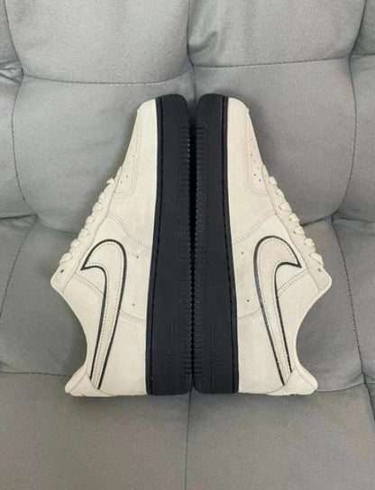 Nik. Airforce 1 07 Lv low Light khaki Sneaker