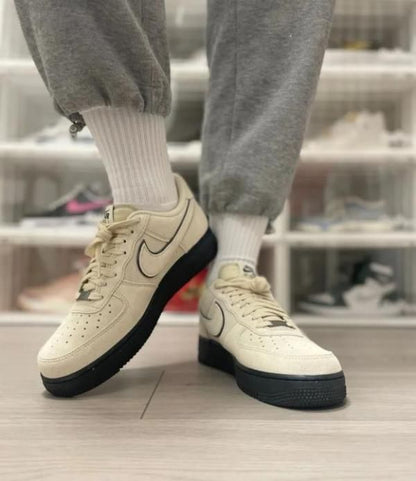 Nik. Airforce 1 07 Lv low Light khaki Sneaker