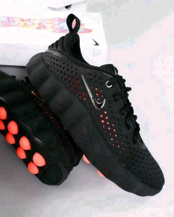 Nikke Mind 002 Black Hyper Crimson