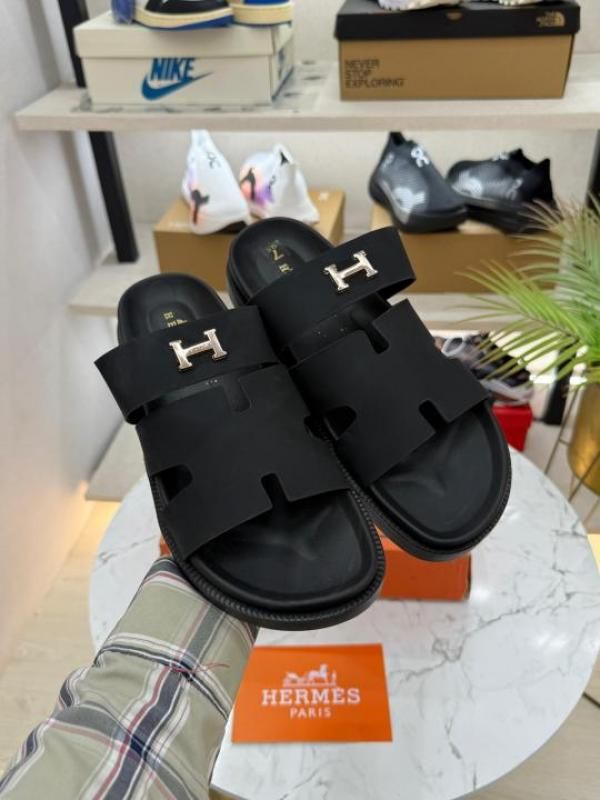 Her mees Chypre Premium Full Black Slide