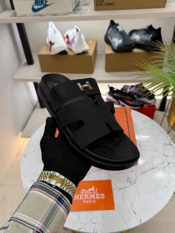 Her mees Chypre Premium Full Black Slide
