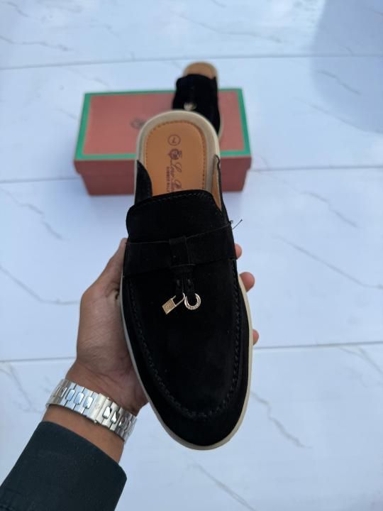 Loro piana Lofers black