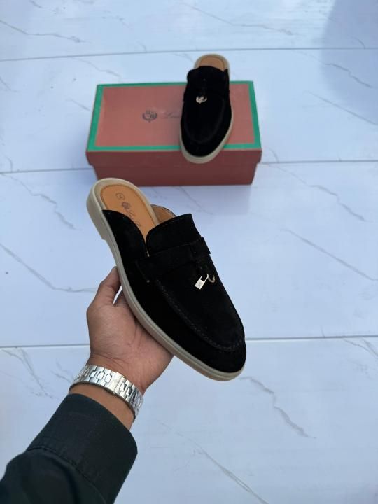 Loro piana Lofers black