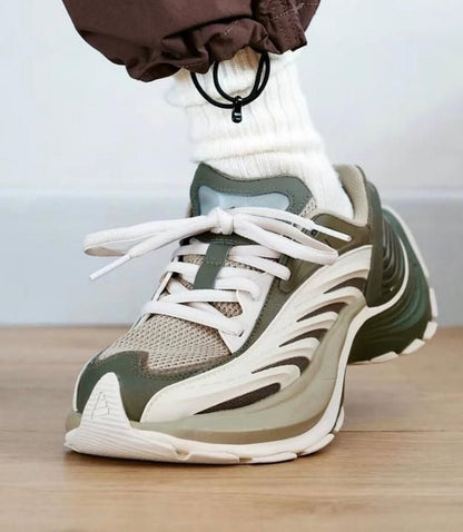 ADIDAAS XLG METAWAVE LIGHT BROWN